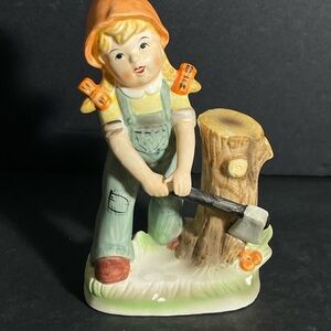 Vtg Girl Chopping Wood with an Axe Figurine made in Taiwan 6'' Tall T80